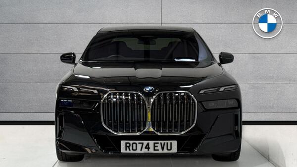 2024 BMW 7 Series image 2